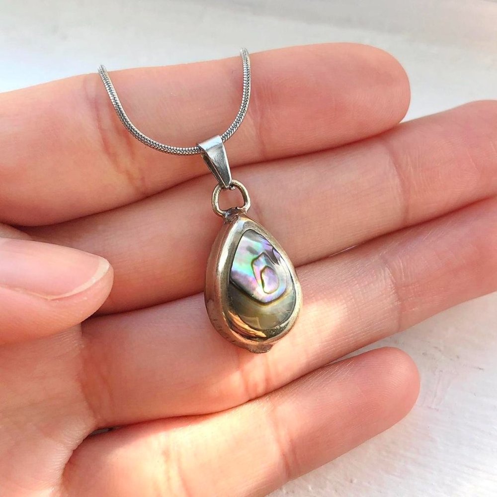 Abalone Shell Teardrop Pendant Chain Necklace/Choker - Picture 3 of 4